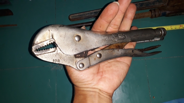 ขายคีมล็อกVISE GIRP 10R MADE IN USA. รุ่น3แถว มือสองสภาพดี