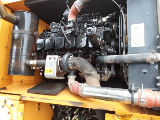 ขายด่วน HYUNDAI 220 9S สภาพสวยพร้อมใช้งาน เครื่องปั้มดี เอกสารเล่มทะเบียน สนใจสอบถาม 093 0764943 คุณ ตั้ม