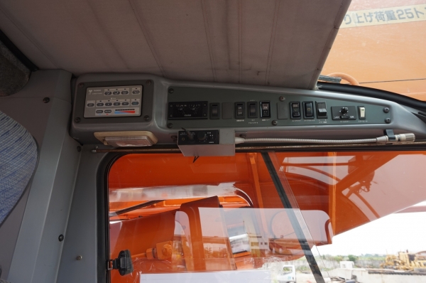 ขายรถเครน TADANO GR250N-1 นำเข้าจากญี่ปุ่น มาถึงไทยแล้วค่ะ ติดต่อ ผึ้ง 095-0563605 ขายรถเครน TADANO GR250N-1 นำเข้าจากญี่ปุ่น มาถึงไทยแล้วค่ะ ติดต่อ ผึ้ง 095-0563605