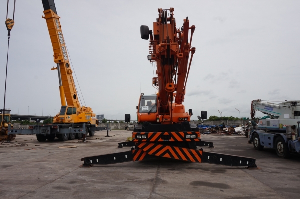 ขายรถเครน TADANO GR250N-1 นำเข้าจากญี่ปุ่น มาถึงไทยแล้วค่ะ ติดต่อ ผึ้ง 095-0563605 ขายรถเครน TADANO GR250N-1 นำเข้าจากญี่ปุ่น มาถึงไทยแล้วค่ะ ติดต่อ ผึ้ง 095-0563605