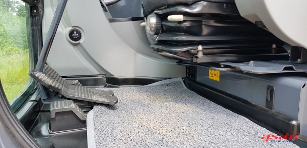 ขายรถแบคโฮ KOBELCO SK200-8 Yn12 SuperXM ใช้งาน 6 พันชั่วโมง สภาพนางฟ้า