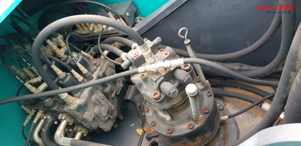 ขายรถแบคโฮ KOBELCO SK200-8 Yn12 SuperXM ใช้งาน 6 พันชั่วโมง สภาพนางฟ้า