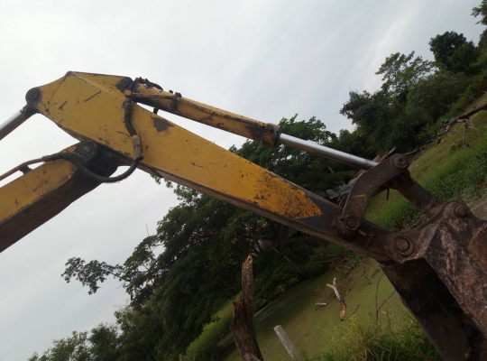 ขายโคมััััััสสุ PC 120-2 รถทำงานอยู่ราคา 300,000