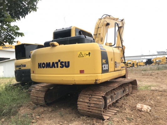 ขายด่วน!! Komatsu PC130-8 สภาพสวยค่ะ