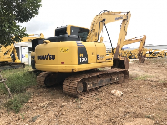 ขายด่วน!! Komatsu PC130-8 สภาพสวยค่ะ