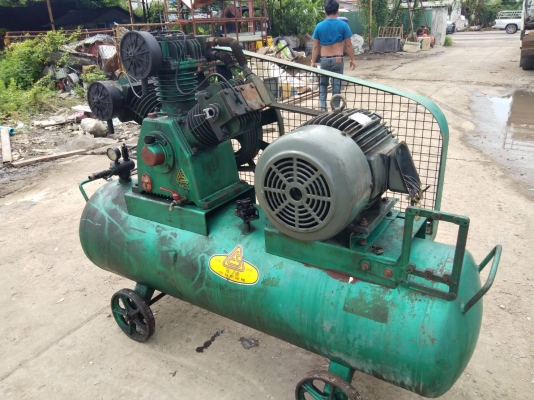 ขาย ปั้่มลม ฟูเช็ง 15แรง 300ลิตร สวย ใช้งานได้ปกติค่ะ