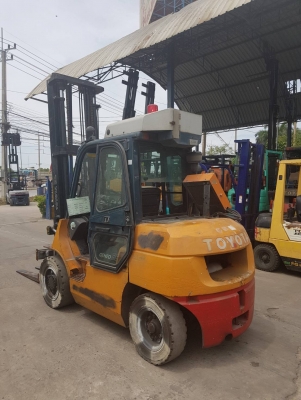 TOYOTA 7FD35 ,,,รถยกขนาด3.5ตัน,,,เครื่องดีเซล,,,เกียร์ธรรมดา,,,เสาสูง5เมตร,,งาหมุน,,,รถยกนำเข้าพร้อมใช้งาน,,,สนใจติดต่อ☎️083-063-0223(ปอน) TOYOTA 7FD35 ,,,รถยกขนาด3.5ตัน,,,เครื่องดีเซล,,,เกียร์ธรรมดา,,,เสาสูง5เมตร,,งาหมุน,,,รถยกนำเข้าพร้อมใช้งาน,,,สนใจติดต่อ☎️083-063-0223(ปอน)