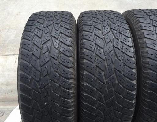 ขาย ยาง TOYO A/T Japan ดอกเต็มเหลือหนาๆ ถูกๆ ทั้งชุด4,000 ขาย ยาง TOYO A/T Japan ดอกเต็มเหลือหนาๆ ถูกๆ ทั้งชุด4,000