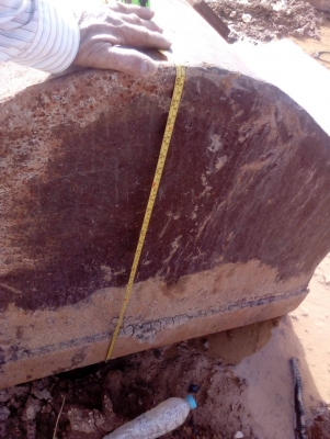 ขายบุ้งกี้รถตัก CAT-963-C เก่านอก สลัก70 มิล ความกว้าง 240 ซม.  ขายไม่แพงครับ