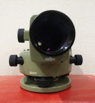 ขายกล้องระดับมือสอง Leica NA2 32x