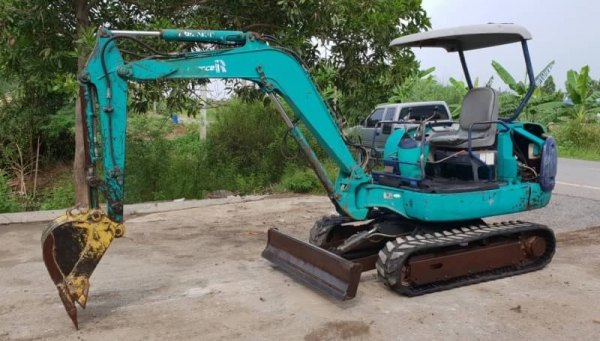 ขายด่วนรถแบคโฮKOMATSUโคมัสซูPC27-8รุ่นยอดนิยมสวยๆเทียบเท่าPC30เครื่องโคมัสซู3D84เครื่องดีปั่มแรงรถนอกเพิ่งนำเข้ามาใหม่ยังไม่เคยใช้งานในเมืองไทยเลย