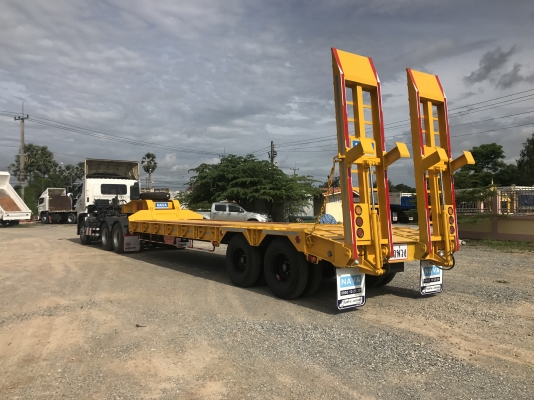 ขาย หัวลาก HINO MEGA 344 แรงม้า ปี 56 พร้อมหางโรเบตสองเพลาของใหม่ รถสวยพร้อมใช้งาน เอกสารพร้อมโอน สน