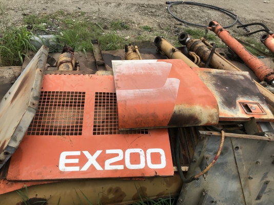 ขายฝาปิดข้างเครื่อง EX200-3 ขายฝาปิดข้างเครื่อง EX200-3