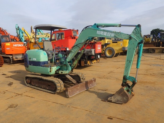 ขาย รถแม็คโคร KOMATSU PC27-8 พร้อมใช้งาน นำเข้าเองจากประเทศญี่ปุ่น ติดต่อ 063-9316985 ID LINE : 0639316985 ครับ