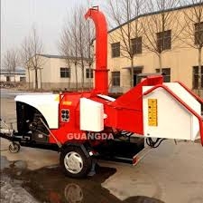 เครื่องสับไม้ รุ่น 170 DP, ฟันสับเส้นผ่าศูนย์กลาง 170มม, ดีเซล 40แรงม้า