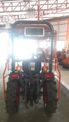 ขายรถแทรกเตอร์มือสอง ขายรถแทรกเตอร์มือสอง