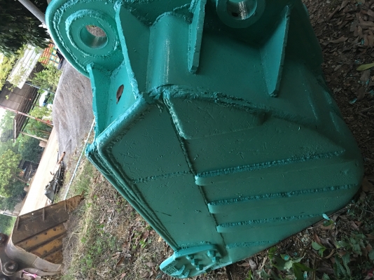 ขายบุ้งกี๋kobelco 300 สภาพดีพร้อมใช้งาน ขายบุ้งกี๋kobelco 300 สภาพดีพร้อมใช้งาน