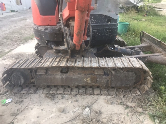 ขายดาวน์รถแบคโฮ  KUBOTA KX913 ใช้งาน 40,000 ชั่วโมง