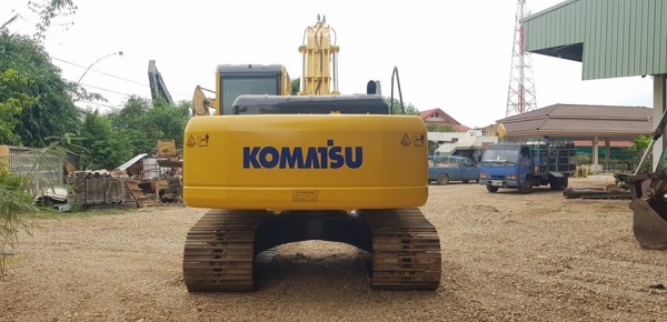 KOMATSU PC200-8 (ท่าม่วงแทรกเตอร์ 086-500-3800)
