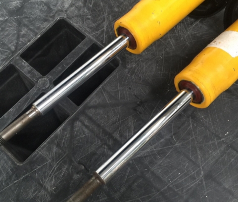 โช้คหน้าOldman Emu Australia รุ่นใหม่NitroChargerSport ยก2 สภาพใหม่