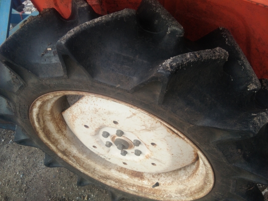 รถไถ hinomoto  23แรง เก่านอกแท้ พร้อมโรตารี่