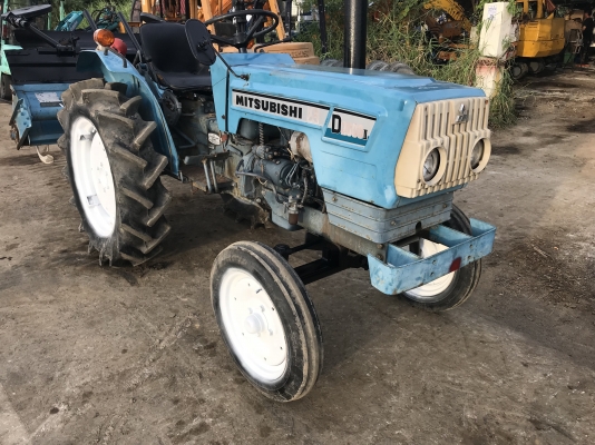 Mitsubishi d2000-2สภาพดีเก่าญี่ปุ่น มีใบอินวอยไม่เคยใช้ในไทย