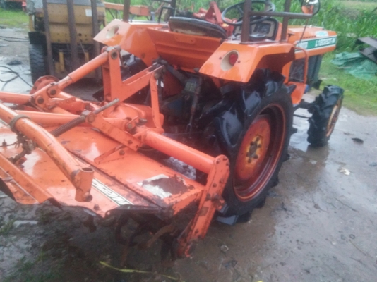 รถไถนา พร้อมใช้ 4x4