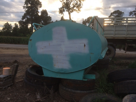 แท้งค์น้ำ 6000 ลิตร สภาพดี แท้งค์น้ำ 6000 ลิตร สภาพดี