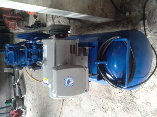 ขายปั๊มลม PUMA 3แรง3สูบ 2สายไฟบ้าน พร้อมใช้งาน อุปกรณ์ครบชุดสวยๆ ขายถูกมาก ด่วนๆT.081-4826961 ทักไลน์เบอร์นี้ "ไม่ค่อยได้ใช้ ขายปั๊มลม PUMA พิเศษมอเตอร์ 3 แรงม้า (2สาย ไฟ 220 โวล์ท ใช้ไฟบ้าน) 3สูบ ความจุถัง 148 ลิตร พร้อมใช้งาน อุปกรณ์ครบชุด สภาพสวยม