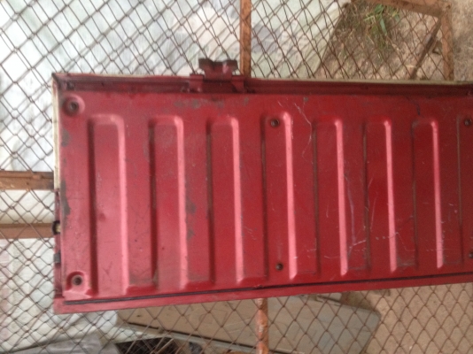 ฝาท้ายเปิดกลางบิ๊กเอ็มเก่านอก ฝาท้ายเปิดกลางบิ๊กเอ็มเก่านอก