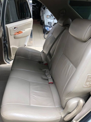 TOYOTA FORTUNER 2.7 V AUTO
