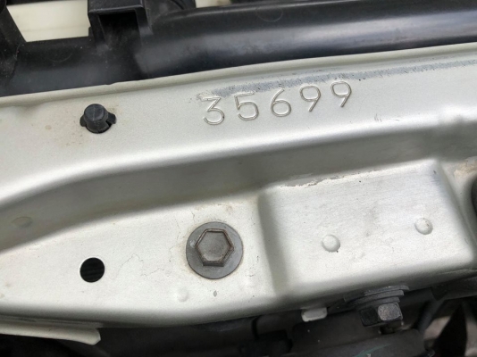 TOYOTA FORTUNER 2.7 V AUTO