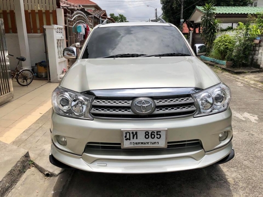 TOYOTA FORTUNER 2.7 V AUTO TOYOTA FORTUNER 2.7 V AUTO