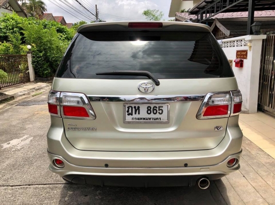 TOYOTA FORTUNER 2.7 V AUTO TOYOTA FORTUNER 2.7 V AUTO
