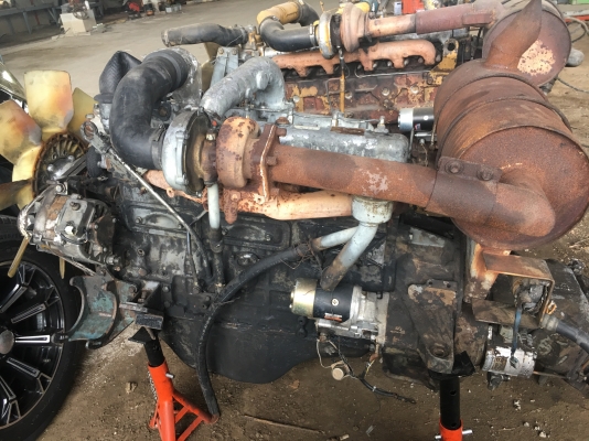 ขายด่วน เครื่อง6BD1T สภาพสวยพร้อมใช้