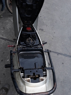 honda wavezปี 46 เล่มโอนลดแล้ว 5000.- honda wavezปี 46 เล่มโอนลดแล้ว 5000.-