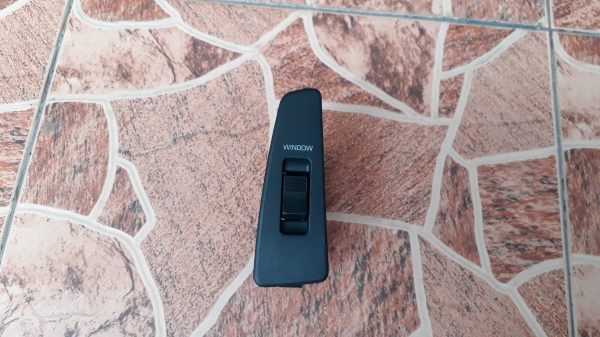 สวิทช์กดกระจก TOYOTA CROWN GS130-AESGE ปี1987-1989