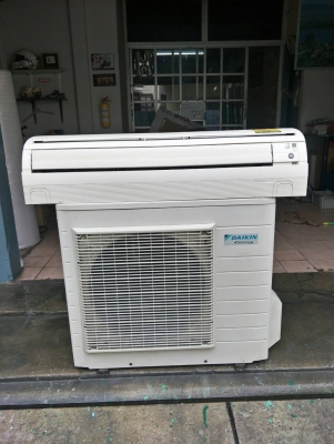 **** ขายแอร์ DAIKIN 18000 BTU อินเวอร์เตอร์ ตัวTOP ****