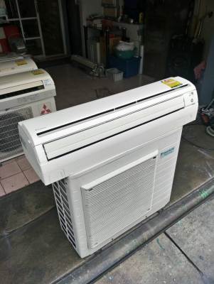 **** ขายแอร์ DAIKIN 18000 BTU อินเวอร์เตอร์ ตัวTOP ****