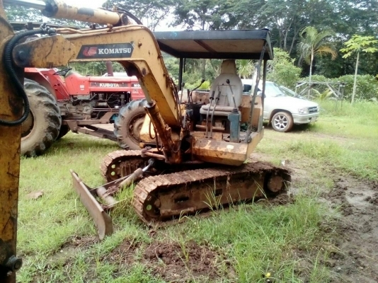 ขายด่วนรถแบคโฮ PC20