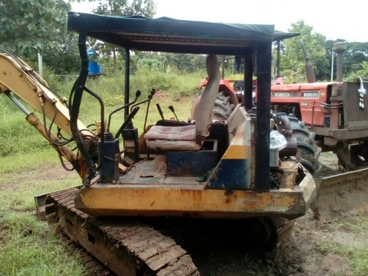 ขายด่วนรถแบคโฮ PC20