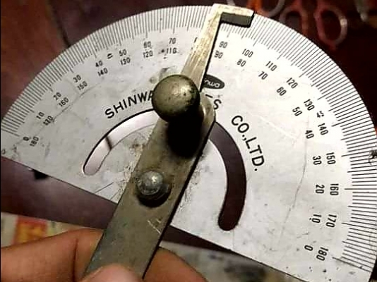 ขายวัดมุม วัดองศา SHINWA MADE IN JAPAN. ขายวัดมุม วัดองศา SHINWA MADE IN JAPAN.