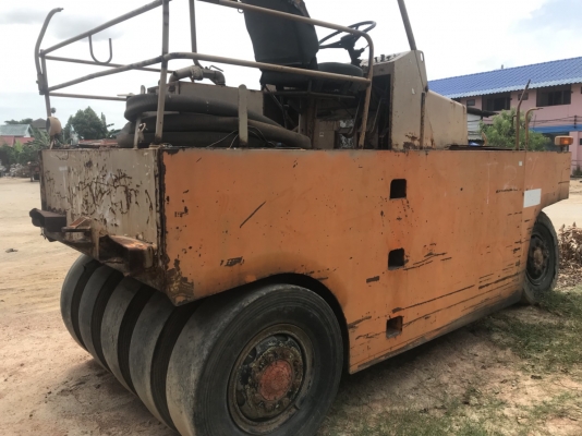 รถบดล้อยาง9ล้อ sakai Ts150 เครื่องIsuzu พร้อมใช้เอกสารสัญญาซื้อขาย