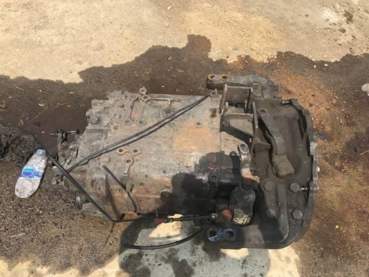 ขายเกียร์ 6 รอบ 8 ฟูลเลอร์  เหลือ 8 ลูก ลูกละ 25,000 บาท (14 เกียร์-มีLOW-HI) สภาพพร้อมใช้ เดิมที่ อยู่ กับ เครื่อง BENZ  อยู่ จ.นครปฐม โทร 0610710295  สนใจ รายการสินค้า อื่นๆ ที่ เว็ปไชค์ Truck2Hand  https://www.truck2hand.com/index.php?actions=content/s