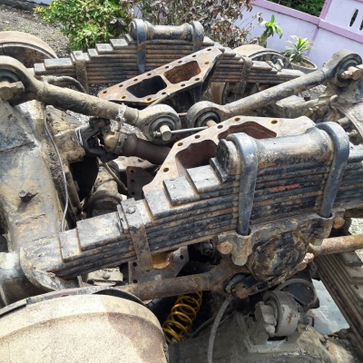 แท่น ISUZU JUMBO พร้อมอุปกรณ์ครบ ตัดลงจากรถใช้งานอยู่