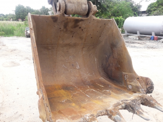 ขายรถแบคโฮ KOMATSU PC200 -8 โหนาไฟฟ้าเต็มเอกสารทะเบียนแอร์เย็น ขายรถแบคโฮ KOMATSU PC200 -8 โหนาไฟฟ้าเต็มเอกสารทะเบียนแอร์เย็น