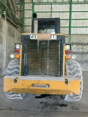 ขายรถตักล้อยาง CATERPILLAR 950F เล่มทะเบียน พร้อมใช้งาน สนใจโทร 081-970-1072