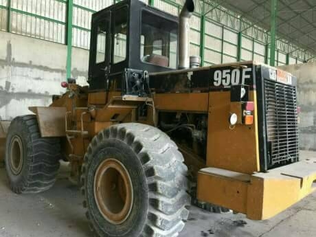 ขายรถตักล้อยาง CATERPILLAR 950F เล่มทะเบียน พร้อมใช้งาน สนใจโทร 081-970-1072