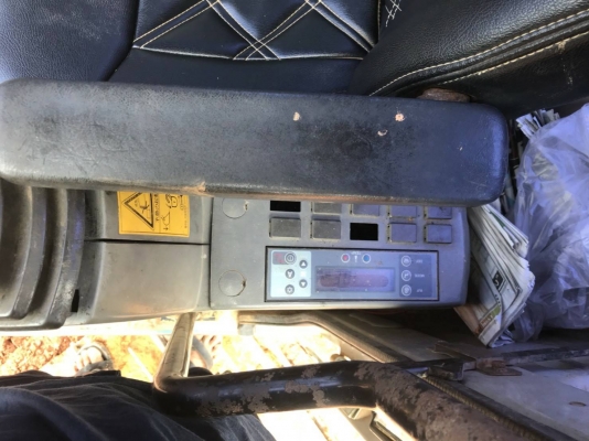 ขาย 890,000 KOBELCO sk 200-6 yn-07 เครื่องดี ปั้มแรง เอวแน่น ช่วงล่างเต็ม รถสวยพร้อมใช้ เอกสารอินวอยทร์  รถอยู่ จันทบุรี 090-772-3710 090-772-3708