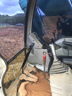 ขาย 890,000 KOBELCO sk 200-6 yn-07 เครื่องดี ปั้มแรง เอวแน่น ช่วงล่างเต็ม รถสวยพร้อมใช้ เอกสารอินวอยทร์ รถอยู่ จันทบุรี 064-191-1112 ขาย 890,000 KOBELCO sk 200-6 yn-07 เครื่องดี ปั้มแรง เอวแน่น ช่วงล่างเต็ม รถสวยพร้อมใช้ เอกสารอินวอยทร์ รถอยู่ จันทบุรี 064-191-1112